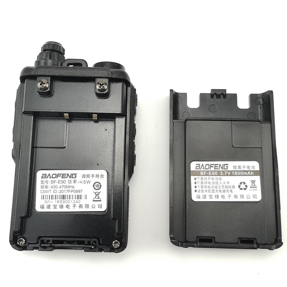 Walkie Talkie With Headset 5W Power 400-470Mhz Frequency UHF Handheld Two Way Radio