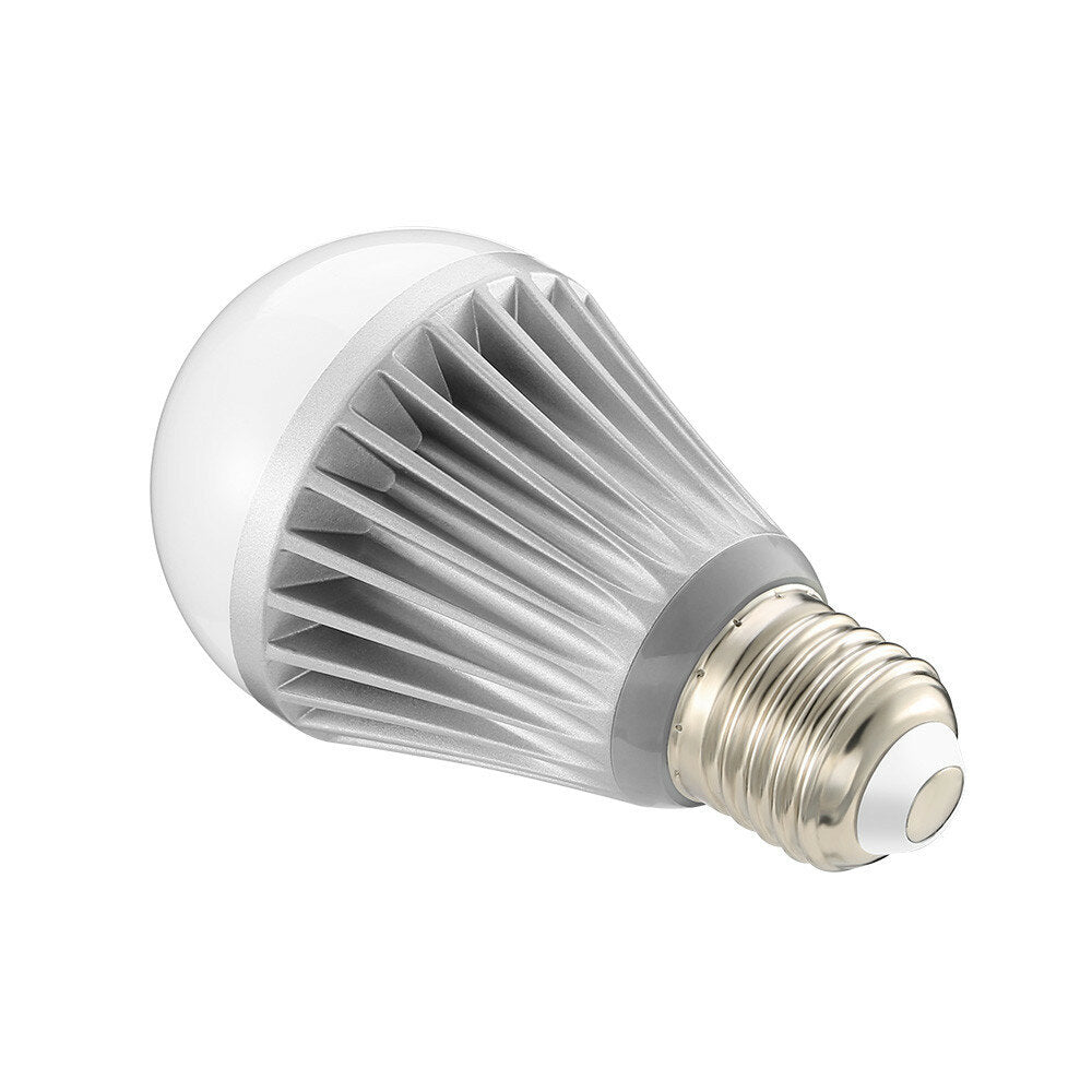 E27 9W Warm White/Pure White Non-dimmable LED Globe Light Bulb AC100-240V