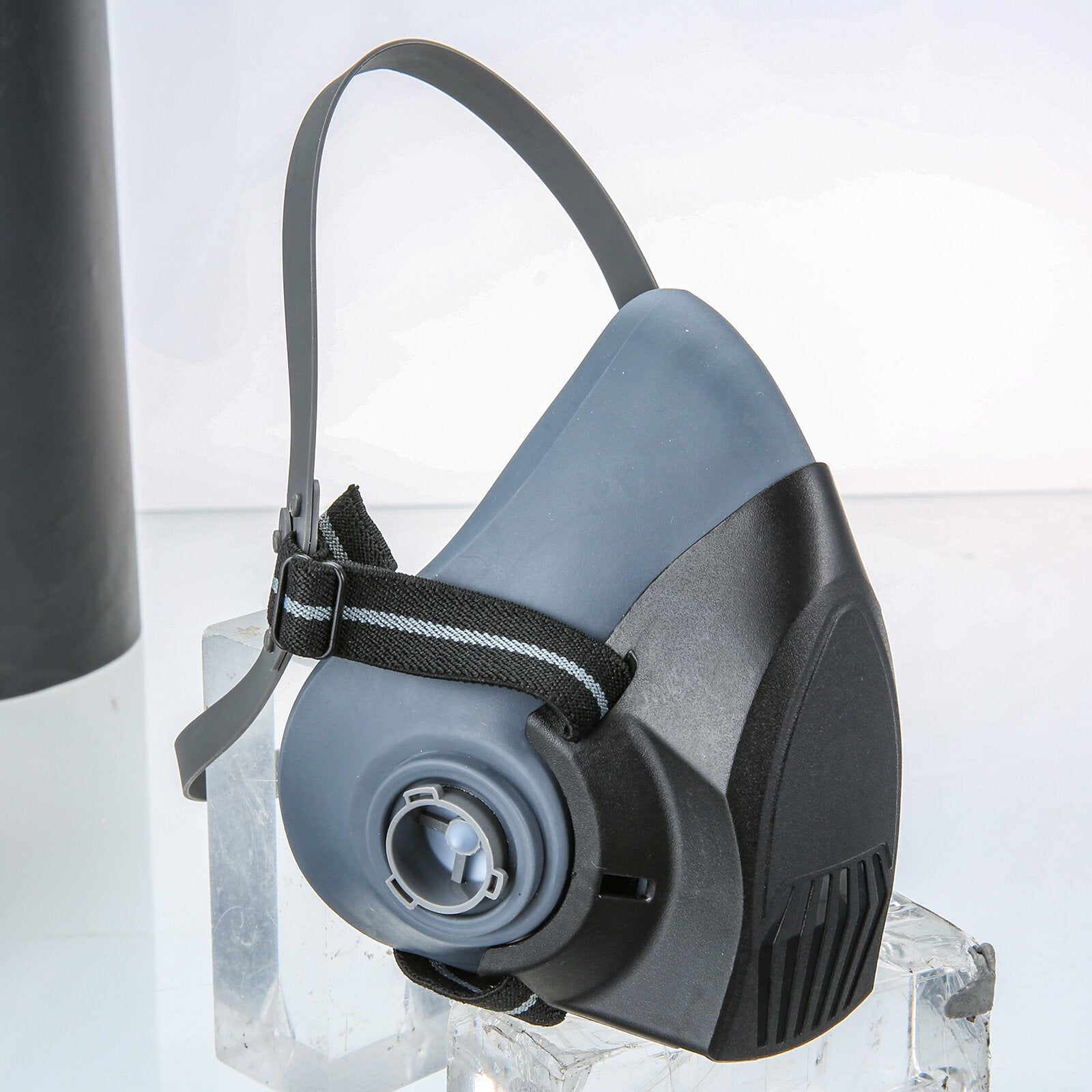 Respirator Half Face Cover Dust Mask with Filters for Industry/Spray/Paint/Agriculture