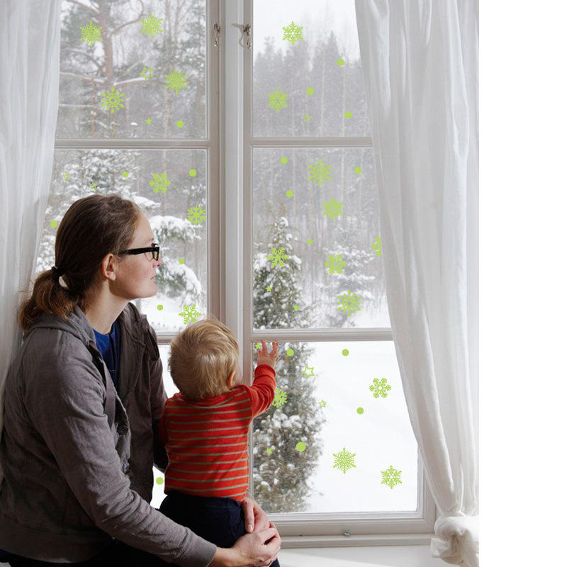 Creative Snow Fluorescent Luminous Paste Stickers Night Light Living Bedroom Decorative Wall Sticker