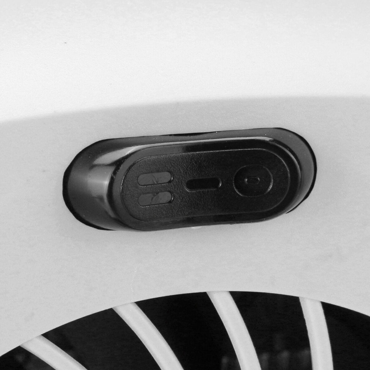 400W Mini Desktop Electric Heater with Negative Ion, Low Noise for Home/Office