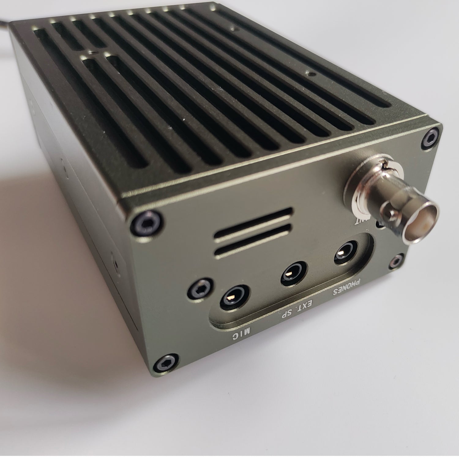 3rd Generation V3 Radio SDR HF Transceiver 1-20W Adjustable Power USB LSB CW AM FM Modes Bluetooth Type-C Port