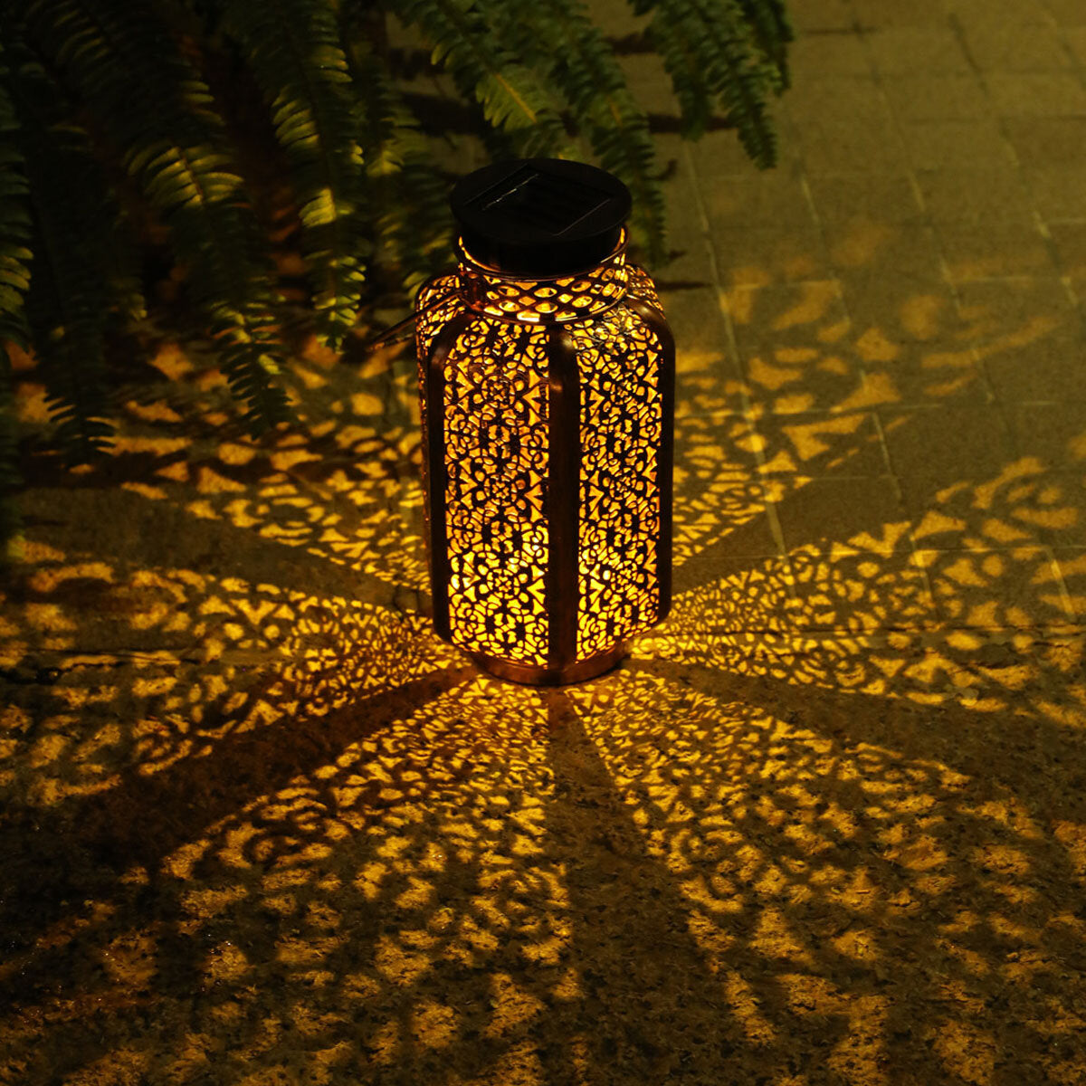 LED Solar Lantern Hanging Light Outdoor Garden Courtyard Retro Hollow Out Projection Lamp