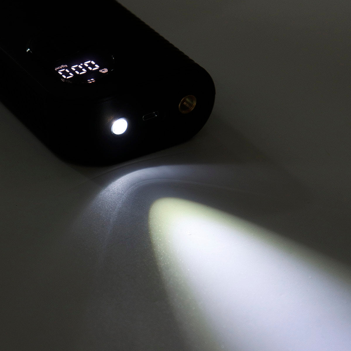 6000mAh 150PSI Digital Wireless Inflatable Pump Car Power Type-C Dual Charging LED Tyre Inflator Power Bank