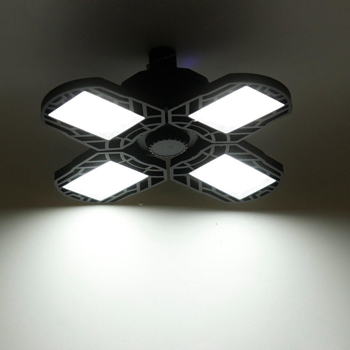 USB + Solar Power 6000lm 200W  Garage Ceiling Light Adjustable LED Work Light Bulbs with 3/4 Panel Led Shop Lights