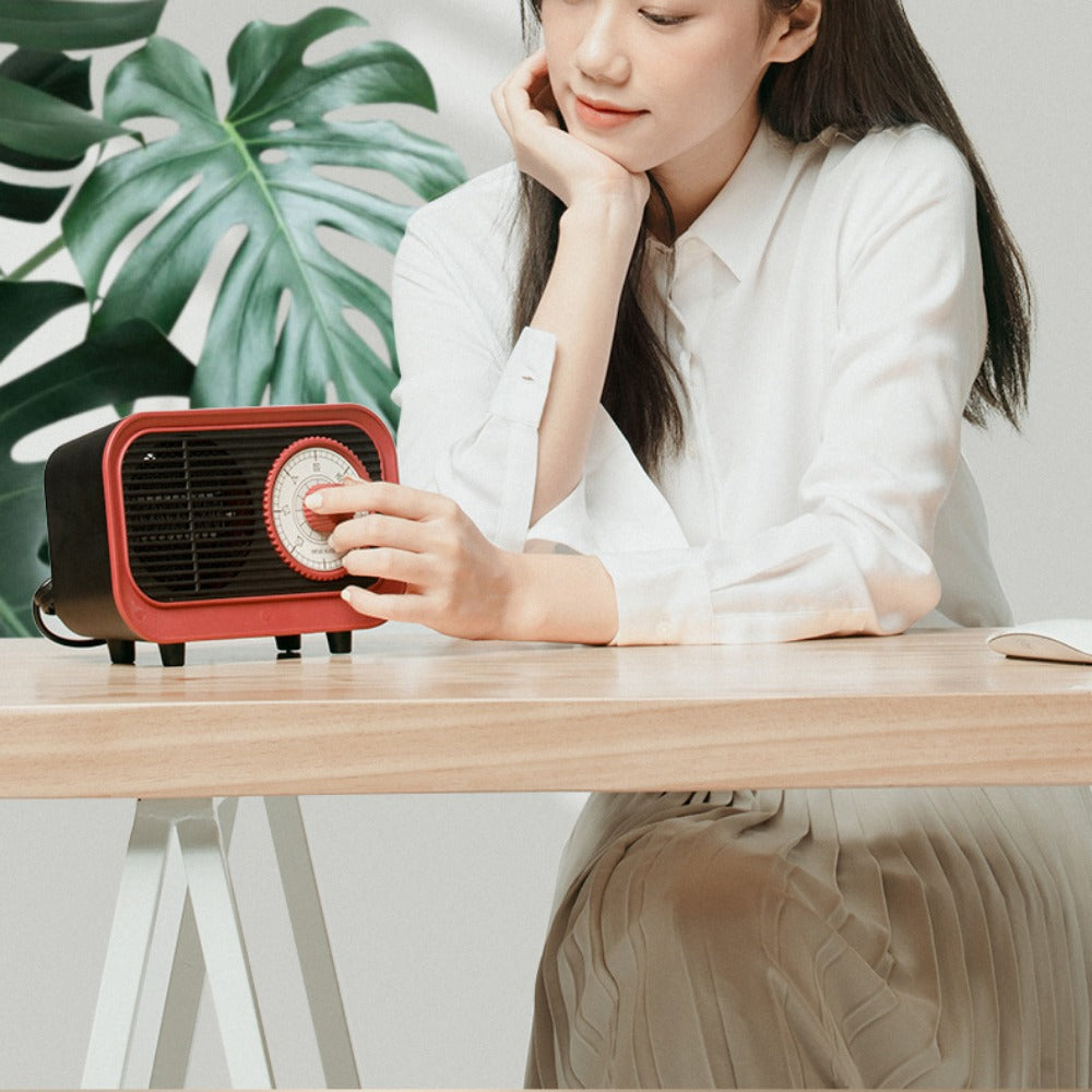 Retro Style Electric Space Heater - Mini Indoor Fan, Quiet Ceramic Heating, Overheat Protection, 250V for Bedroom/Office
