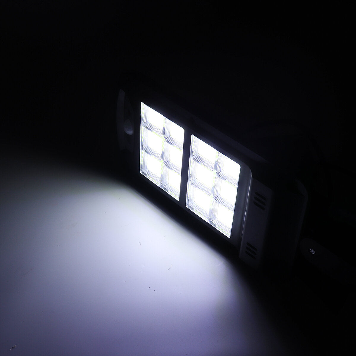 Twelve-sided Solar Outdoor Garden Light with Remote Control Human Body Induction Light Street Light