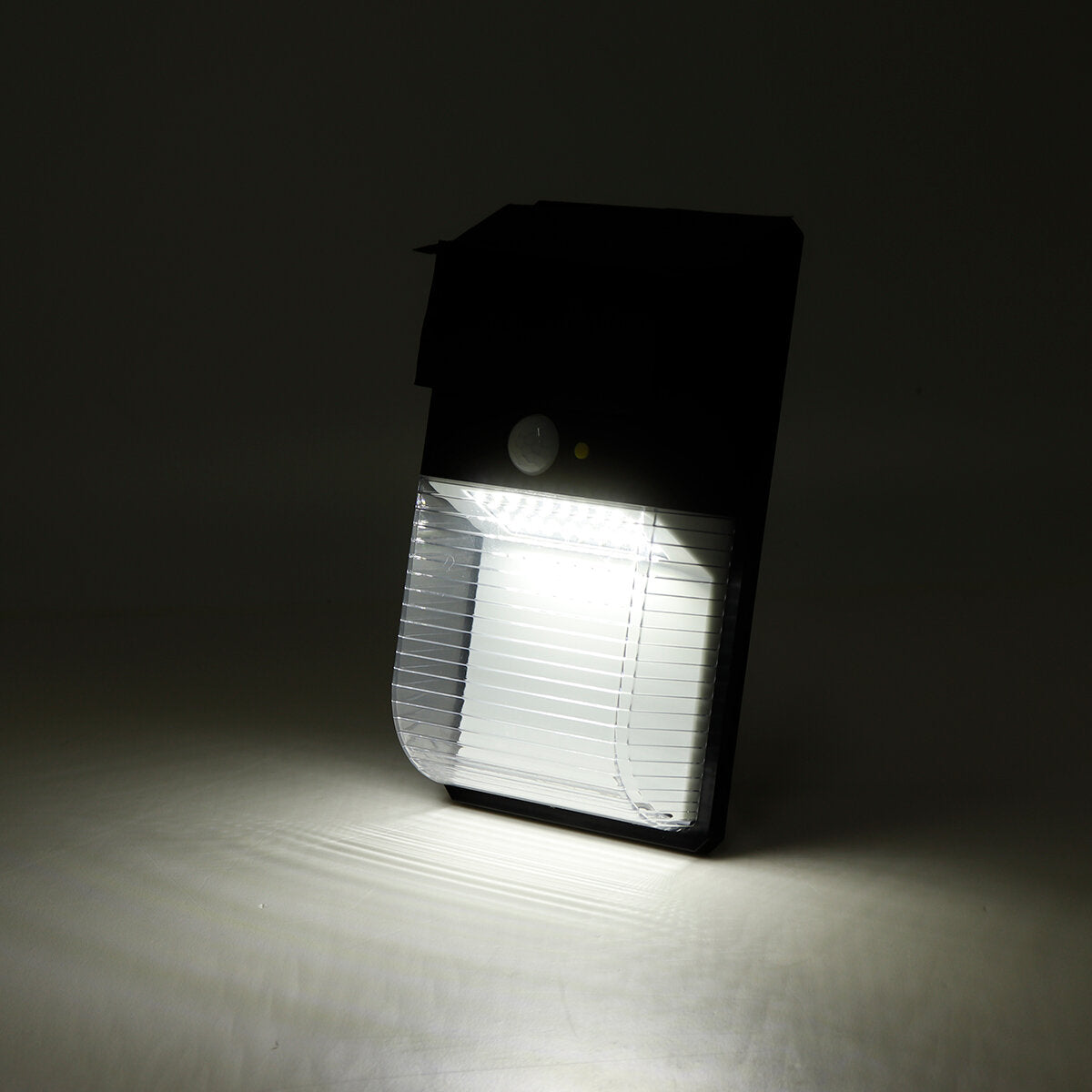 36LED Dual Panel Solar Motion Sensor Energy-Saving Night Lamp Outdoor Yard Garden