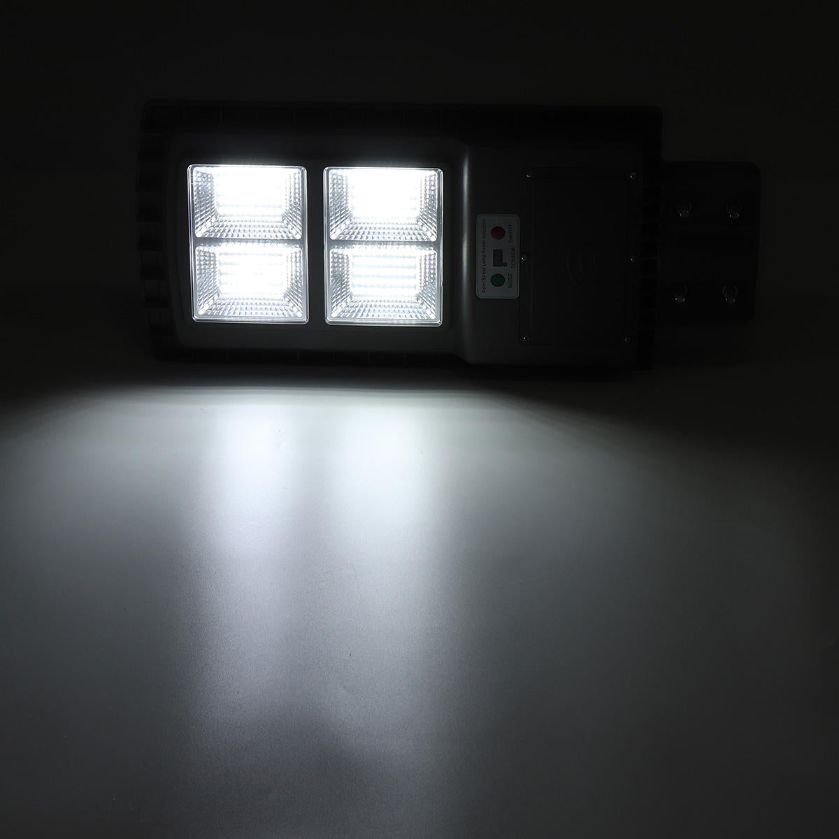 90W Super Bright Waterproof Solar Street Lights Flood Light LED Parking Lot Lights with Remote Yard Lighting
