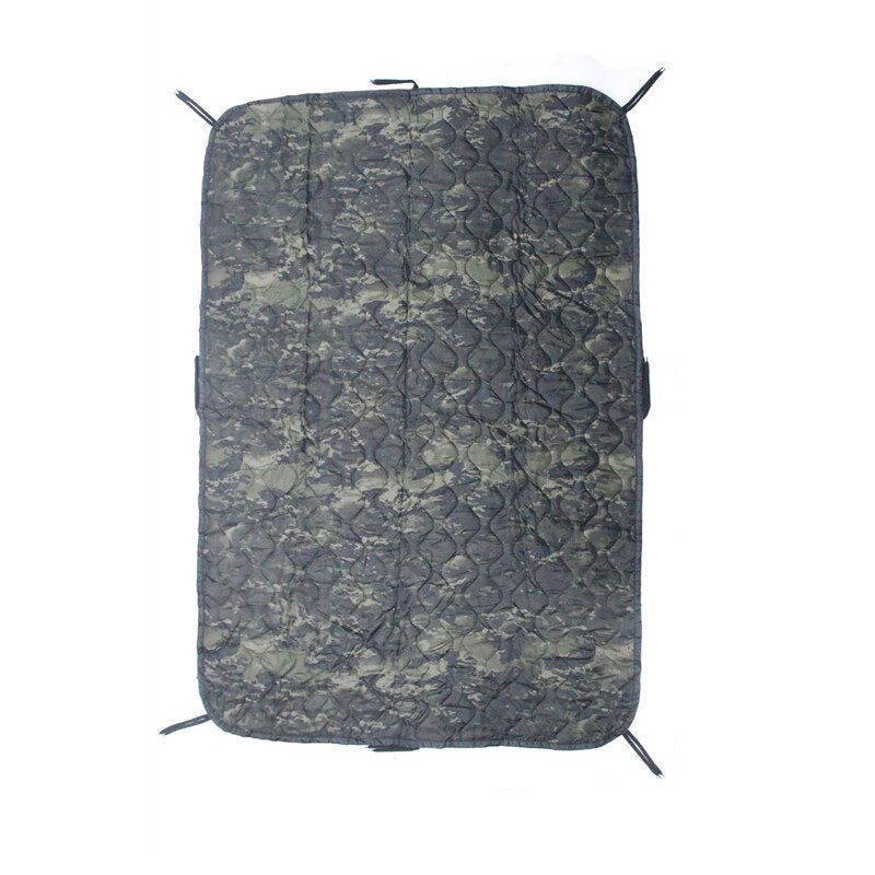 Military Tactical Army Poncho Liner Camouflage Water Repellent Woobie Quilted Blanket Suitable for Camping, Shooting, Hunting