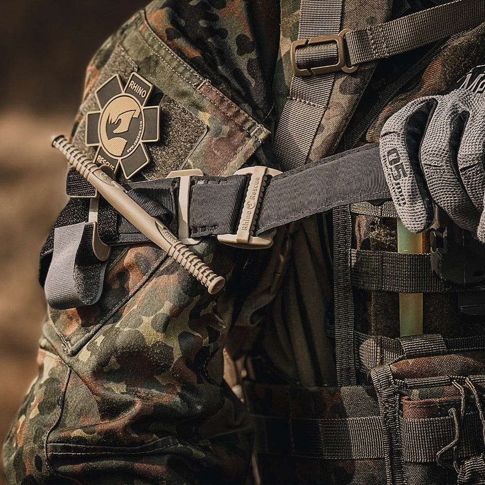 Tactical Rescue Tourniquet Rapid Hemostatic Control Equipment Single-Handed Application for Outdoor Hiking Emergency