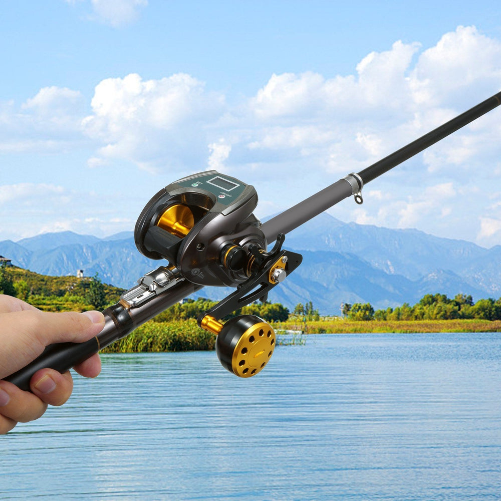 USB Rechargeable Baitcasting Reel: Carbon Fiber, 9+1BB, Electric, Display, High Speed 6.4:1 - Power & Precision