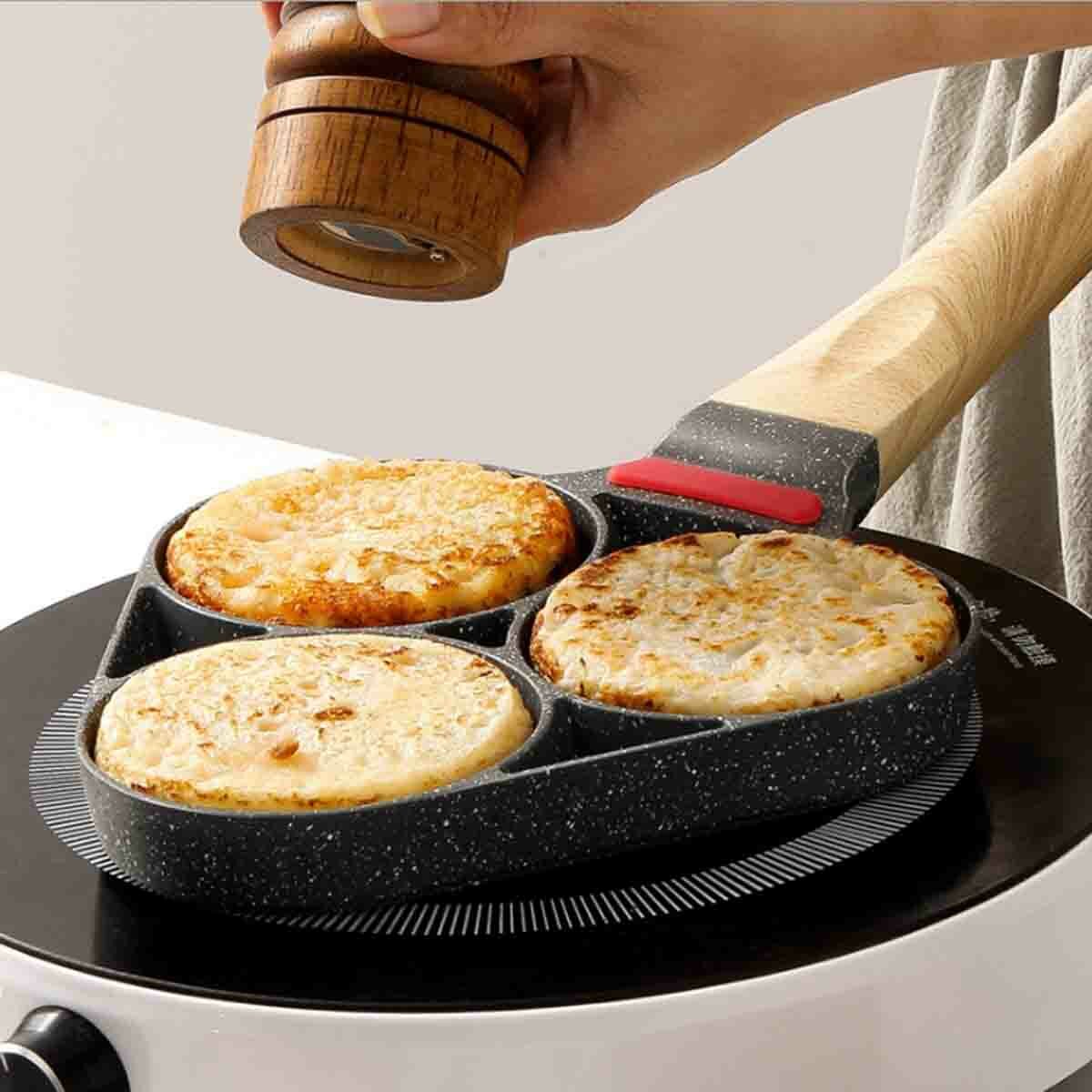Medical Stone Coating Non-stick Three Holes Omelette Pan Egg Dumpling Pan Non-slip Anti-scalding Breakfast Pan