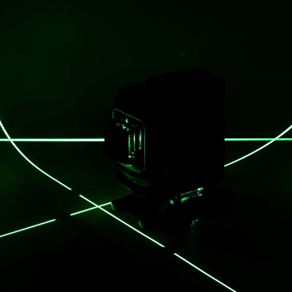 3D 12 Line Green Light Laser Level Digital Self Leveling 360 Rotary Measure Tool