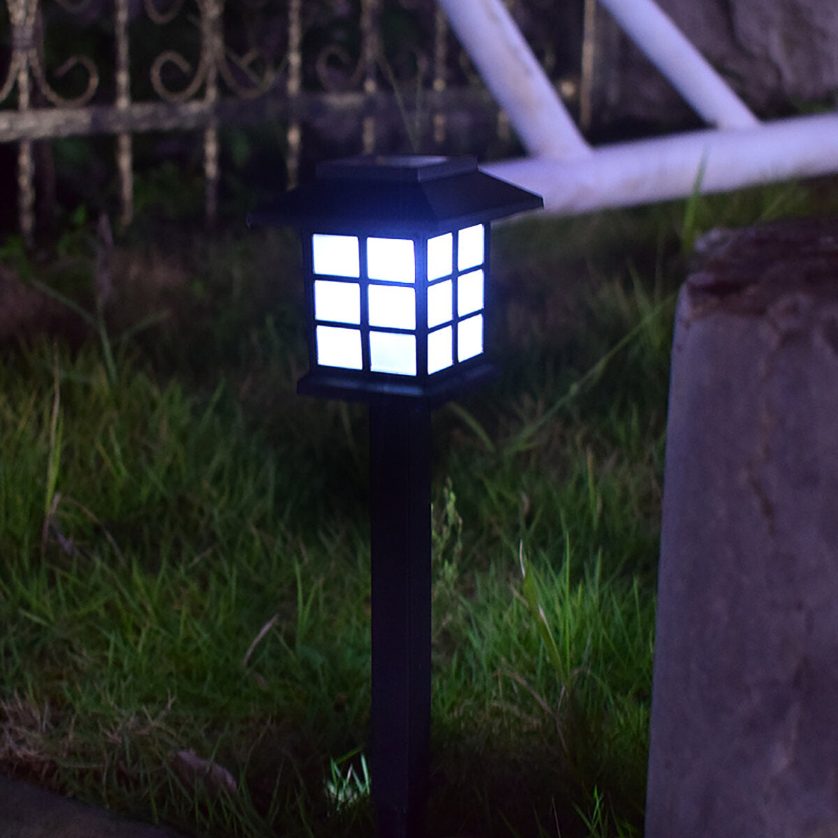 2 Pack Solar LEDLawnLights Pathway Lights Set Outdoor Yard Garden Walkway Landscape Lamp