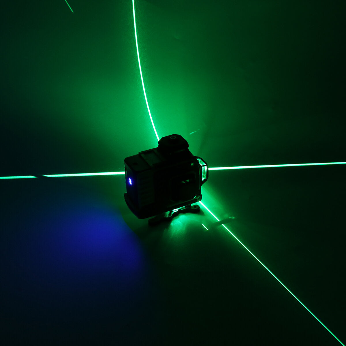 4D 16 Lines Green Light Laser Levels 360 Self Rotary Leveling Measure Tools with 2PCS Lithium Batteries
