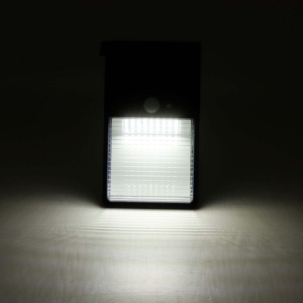 36LED Dual Panel Solar Motion Sensor Energy-Saving Night Lamp Outdoor Yard Garden