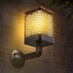 Solar Flickering Flame Lamp IP65 Waterproof Wall-mounted/Hanging Atmosphere Decroative Light