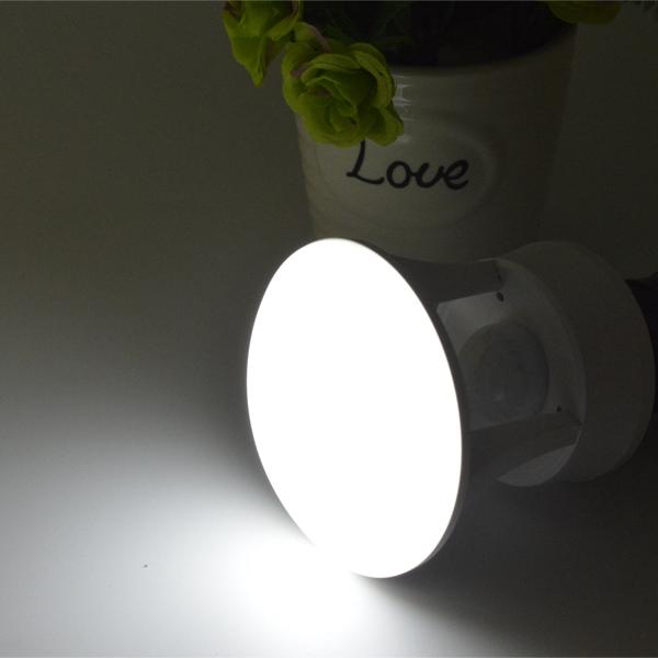 E27 6W 7W SMD5730 Pure White Warm White LED PIR Infrared Body Motion Sensor Lamp Bulb AC110-245V