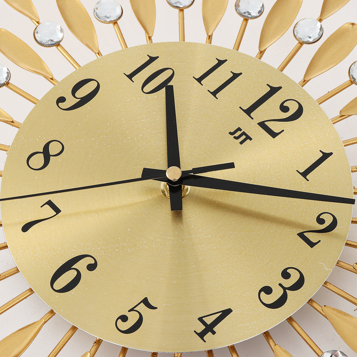 38 x 38 cm Wall Clock Hanging Silent Quartz Battery Powered Watch Home Decoration