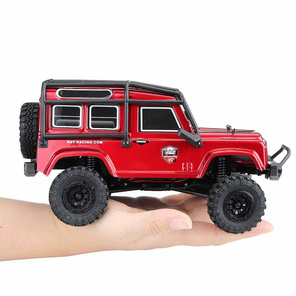 2.4G RC Car 4WD 15KM/H Vehicle RC Rock Crawler Off-road Two Battery