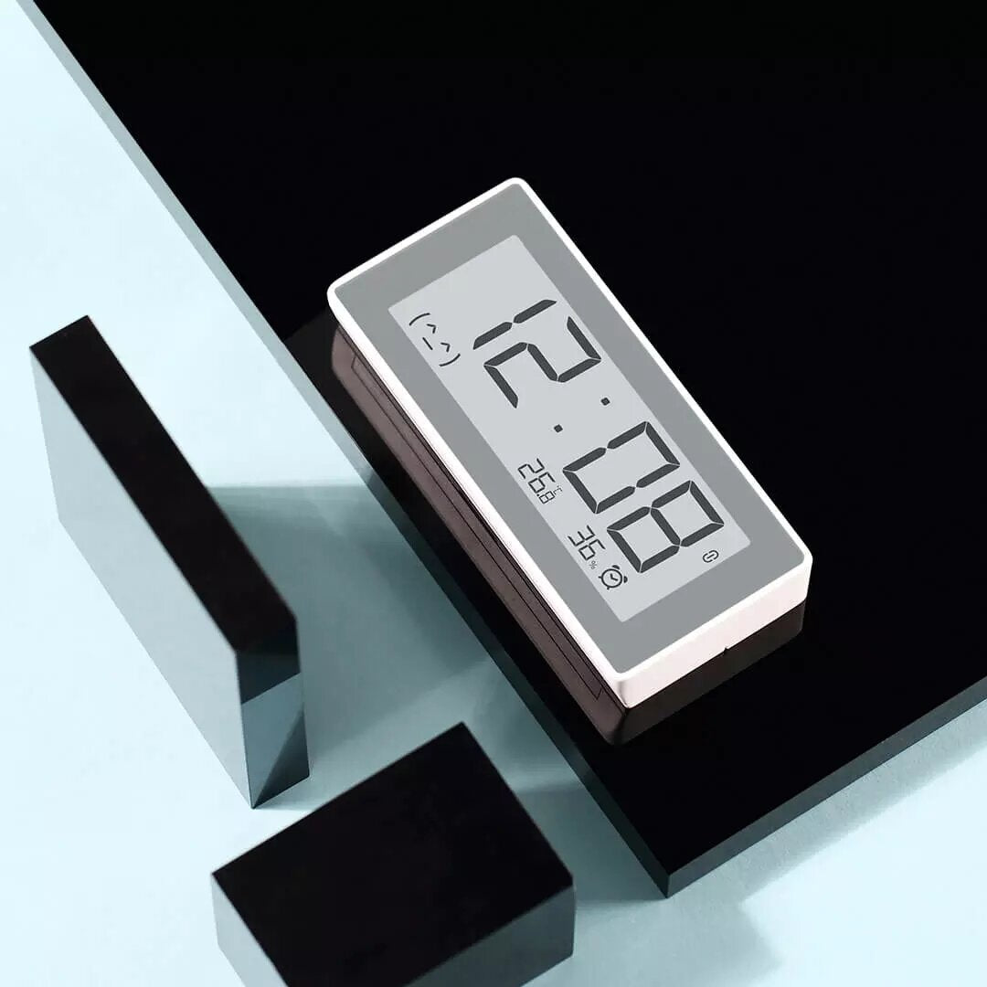Smart Clock Thermometer Hygrometer Bluetooth Electronic Ink Screen HD Display APP Calibration View Historical Temperature & Humidity Records Time