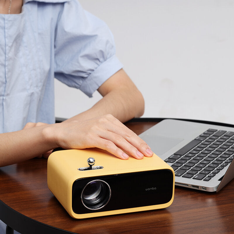 Mini LED Projector Handheld Projection 1080P Supported 120Inch Screen Children Entertainment Home Theater