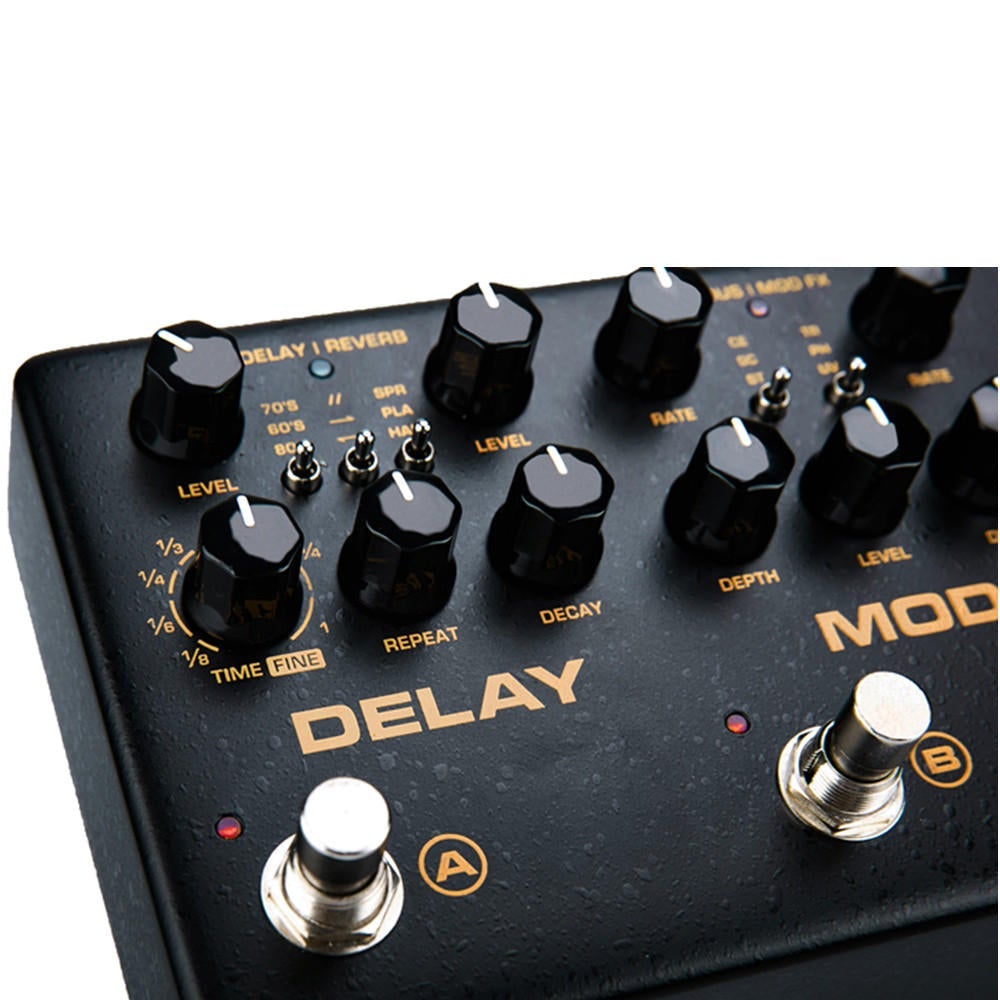 Multi Function Guitar Effects Pedal Processor Integrated Analog Overdrive Distortion Modulation and Delay Reverb