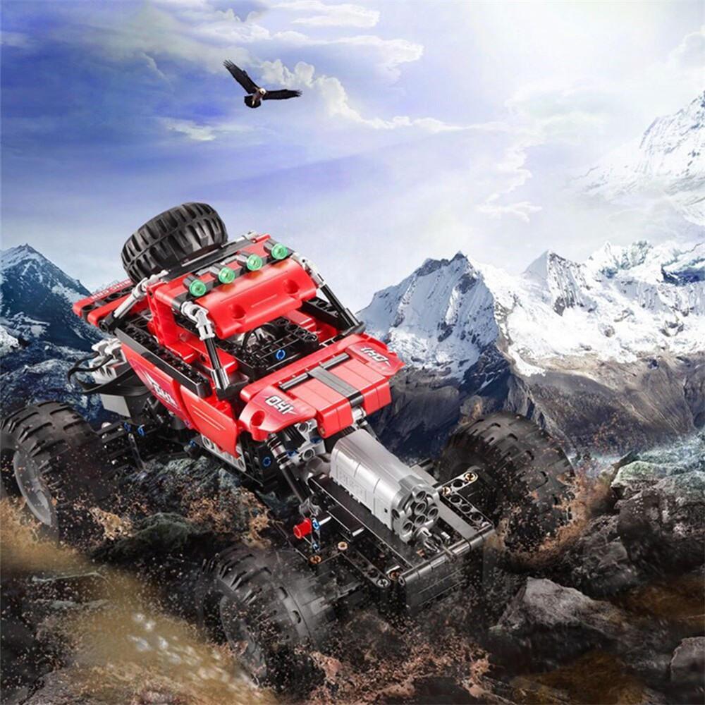 2.4G Assembling Building Block RC Car Off-Road Vehicle Model