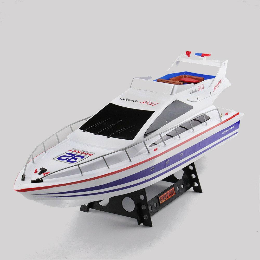 2.4G RC Boat Double Motors High Speed Racing Ship Model Toys