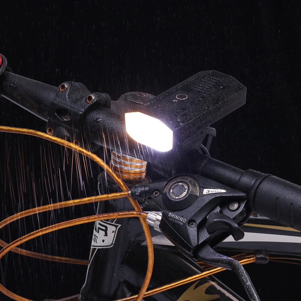2* L2 1500LM Smart Power Indicator 5200mAh Rechargable Wide Angle IP65 Waterproof Bike Light Power Bank