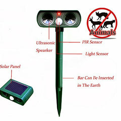 Ultrasonic Animal Repellent PIR Sensor Animal Frighter Bird Snake Wild Boar Frighter 110 Detection Angle 8M Effective Distance with LED lights
