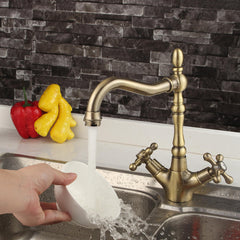 Classic Style Antique Copper Kitchen Bathroom Sink Faucet Cold And Hot Mixer Water Tap