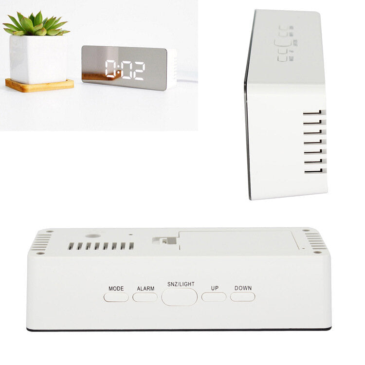Creative Mirror Alarm Clock LED Digital Display Multifunctional Battery Plug-in Dual-use Clock