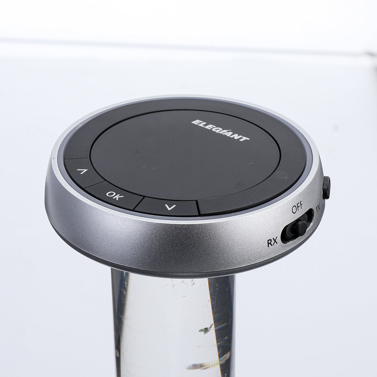 Choose a Bluetooth 5.1 Visible Transceiver, Low-latency Wireless Audio Adapter and a Pair of OLED Headsets to Adjust Volume Simultaneously