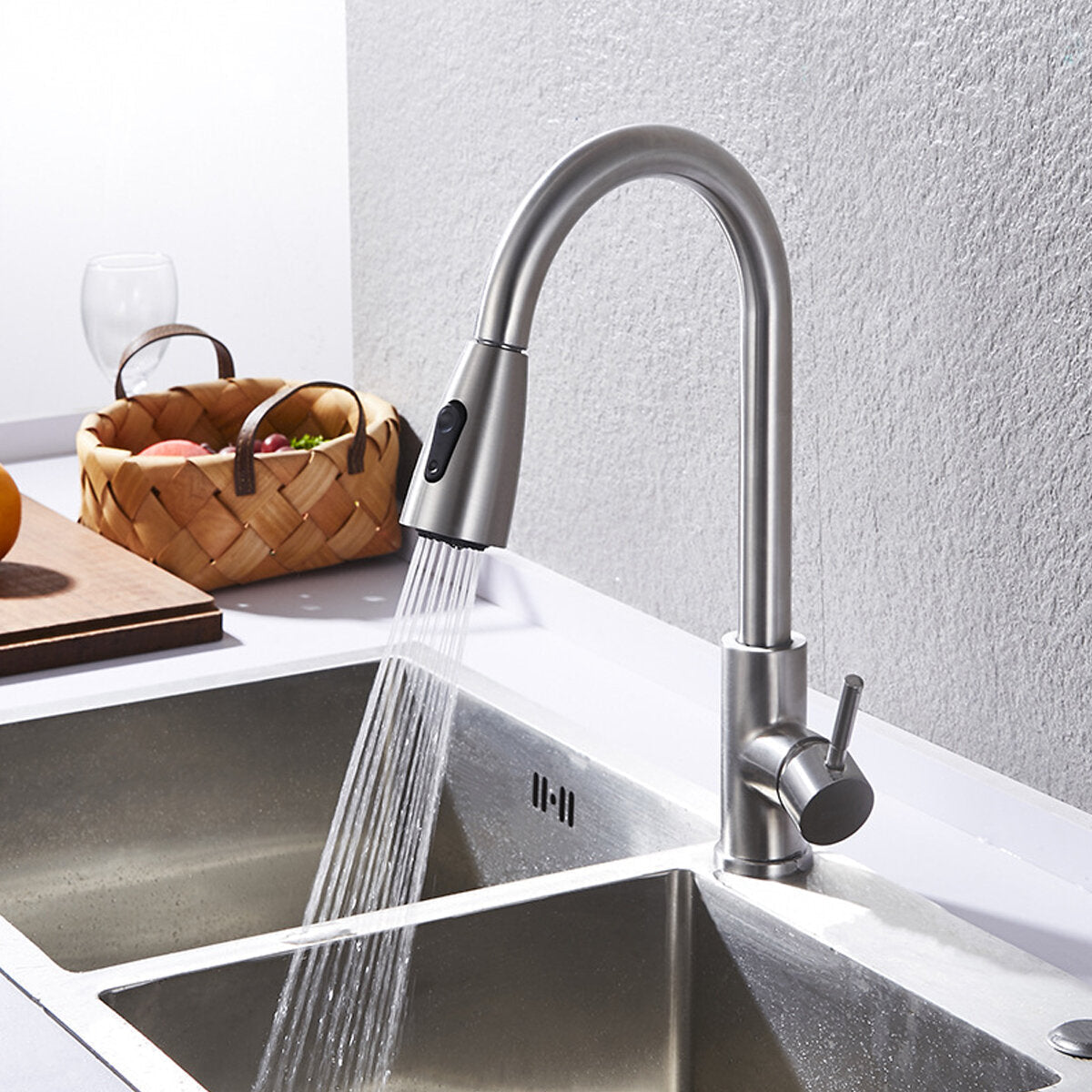 Stainless Steel Kitchen Sink Faucet with Pull Out Sprayer High-Arc Single Handle