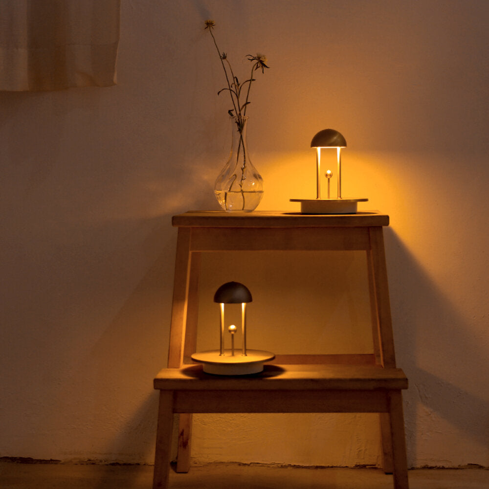 LED Touch Control Table Lamp 2000mAh Rechargeable Battery Stepless Dimmable Bedside Nightstand Lamp