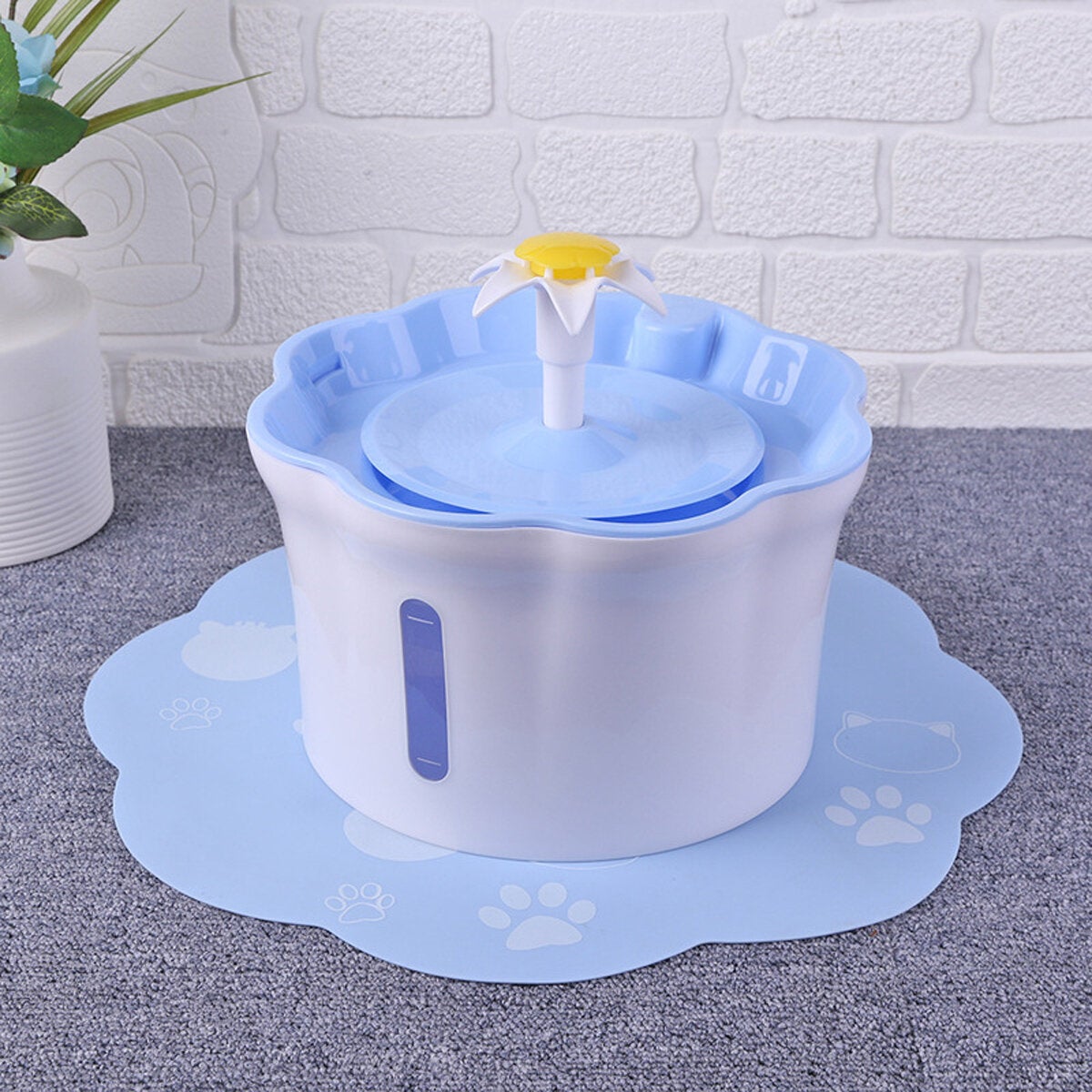 Automatic Pet Drinking Fountain 2.6L DC5V USB Charging Lily Shape-with/without Mat