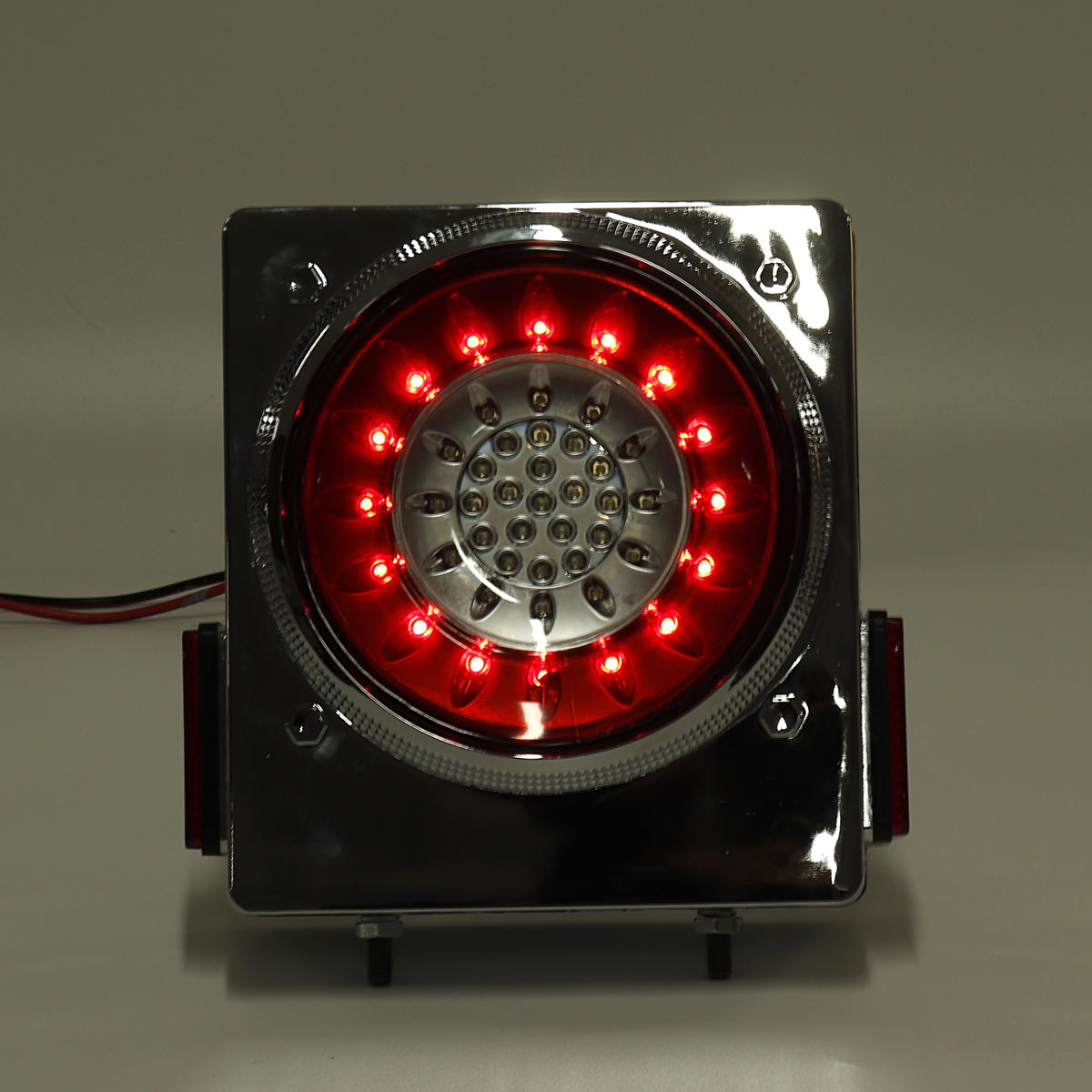12V 46 LED Indicator Stop Rear Tail Lights For Boat Car Truck Trailer Iron Bracket