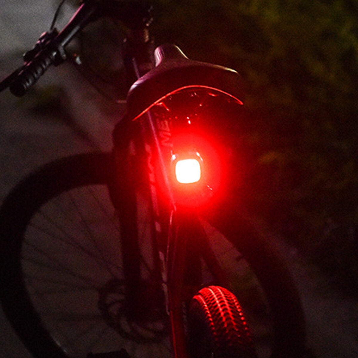 Smart Bike Taillight USB Rechargeable 5 Modes Adjustable Sensing Warning Lamp Waterproof Cycling