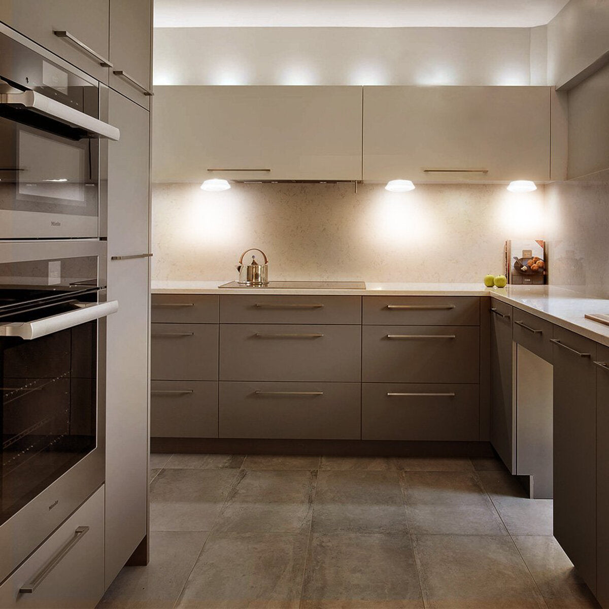 6PCS LED Wireless Cabinet Light Kitchen Counter Under Touch Closets Lighting Puck Lamp with Remote Control