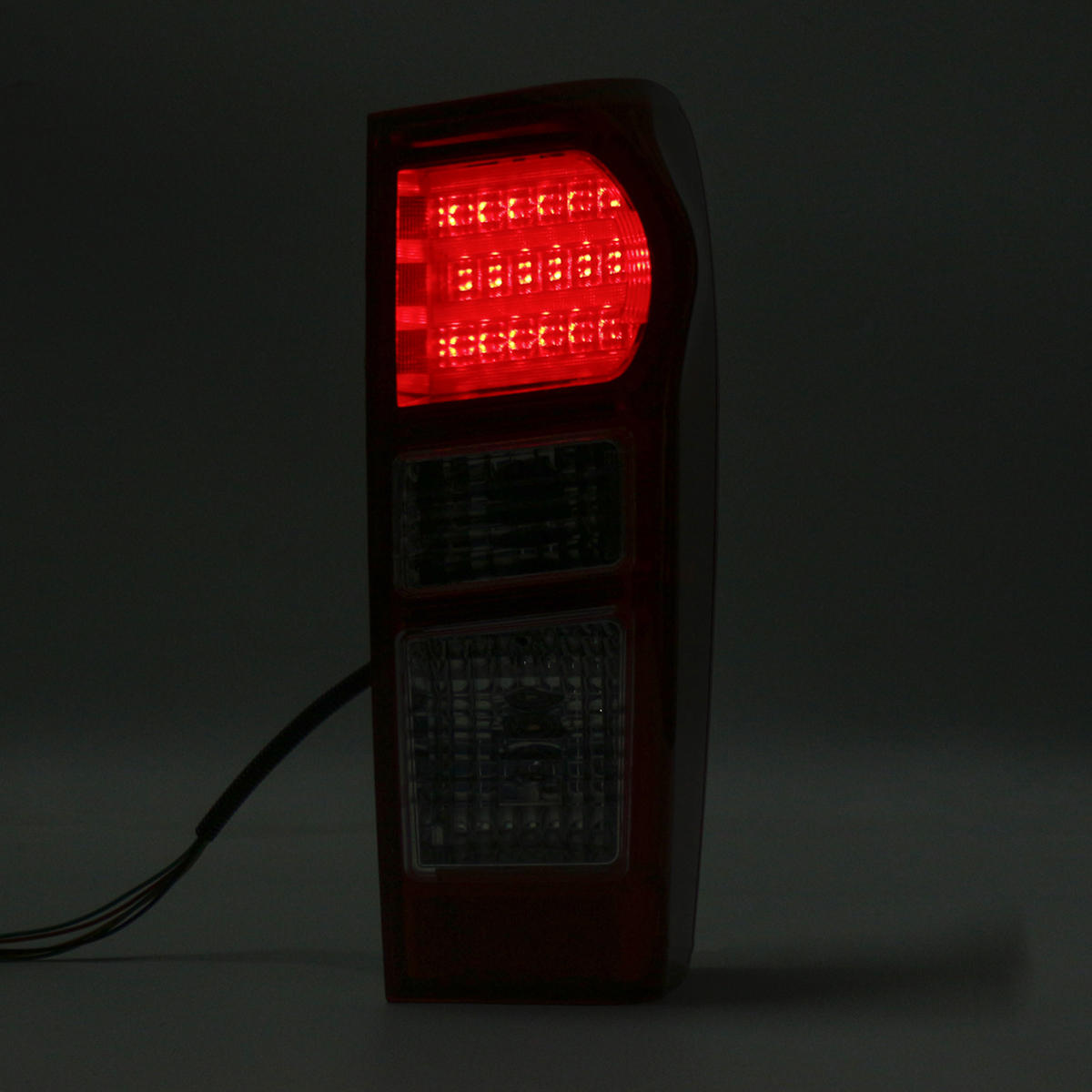 Left/Right LED Tail Light Brake Lamp For Isuzu Dmax Yukon Utah