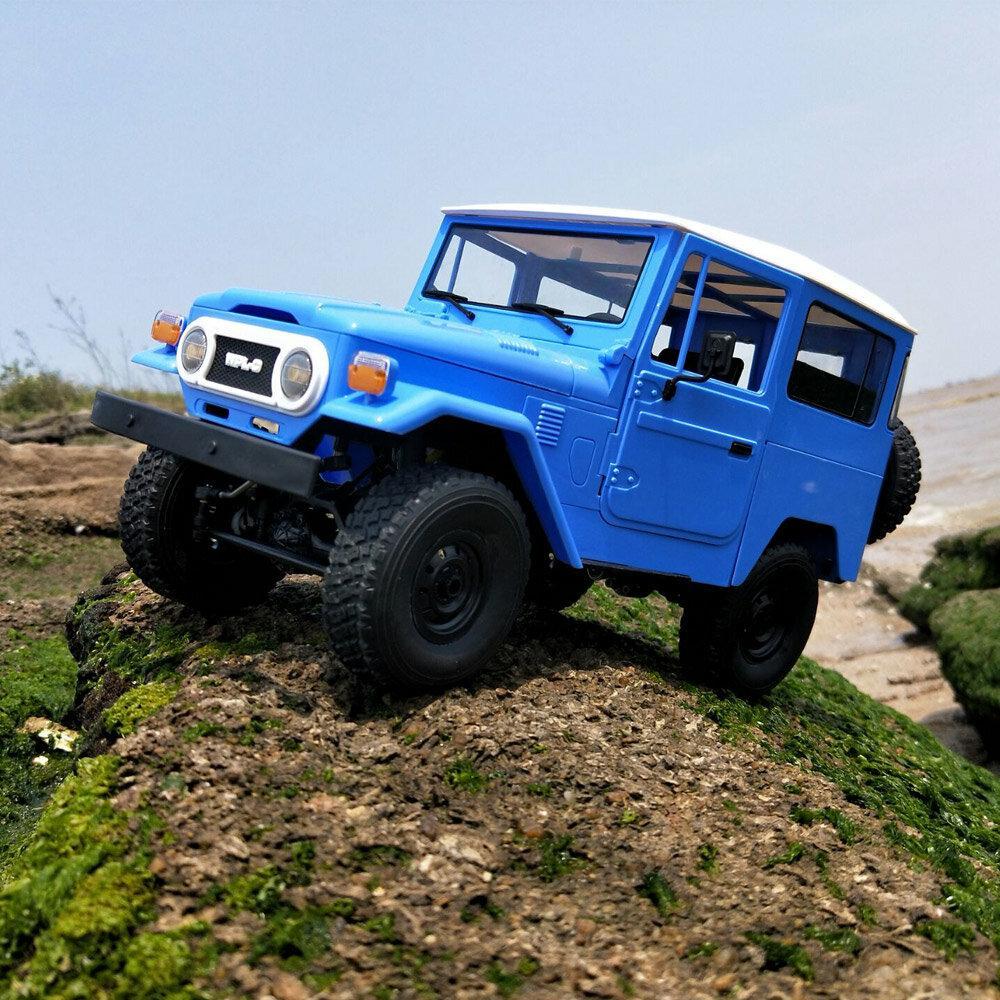 RTR 4WD 2.4G Truck Crawler Off Road RC Car 2CH Vehicle Models With Head Light Plastic