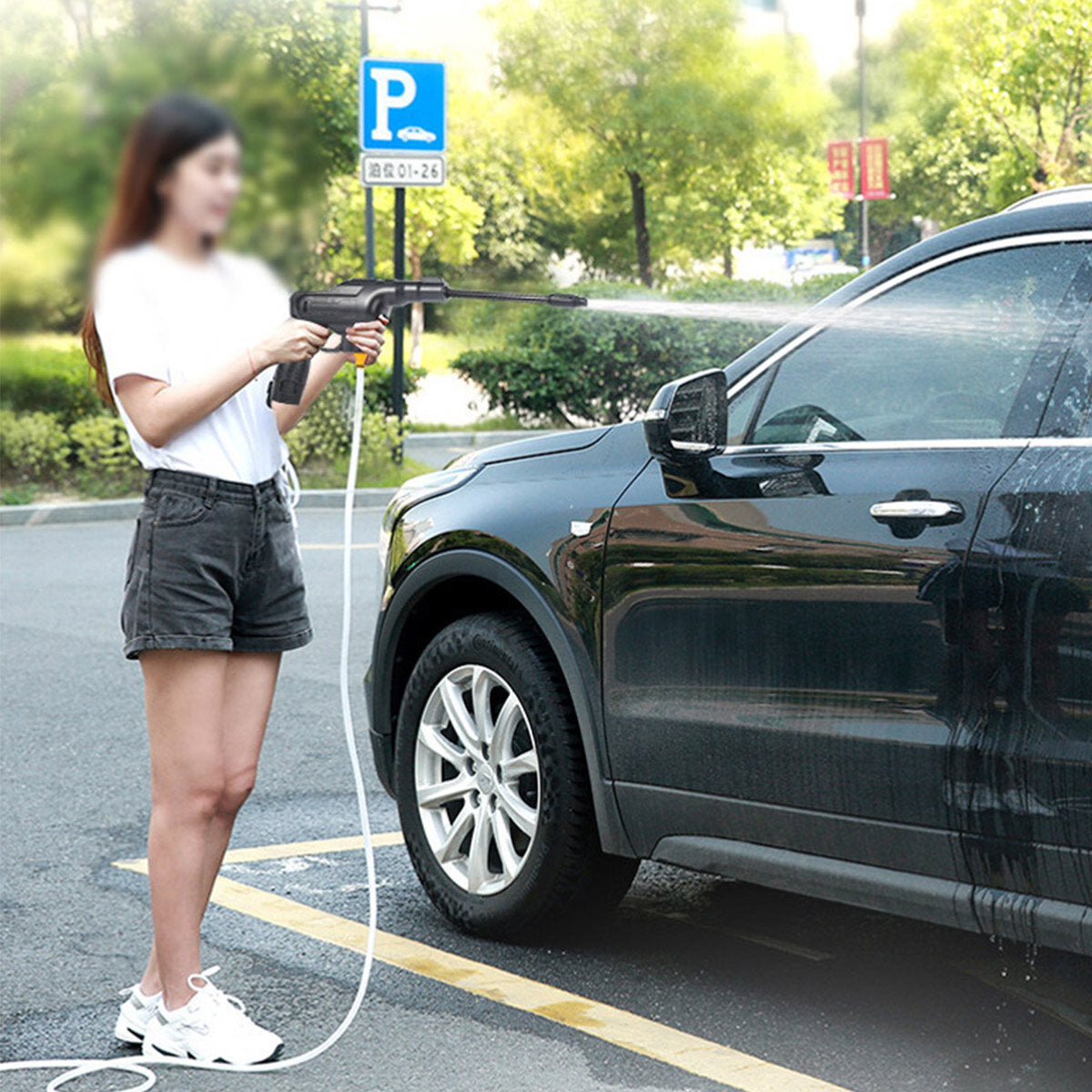 12V Electric Cordless Pressure Cleaner Washer Guns Water Hose Cleaning With Battery