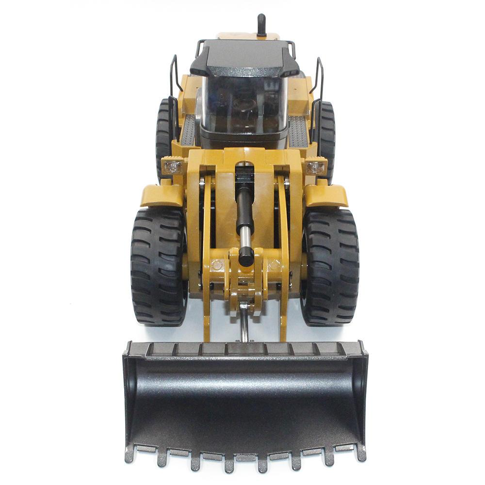 Toys 583 6 Channel 1/18 RC Metal Bulldozer Charging RC Car Metal Edition