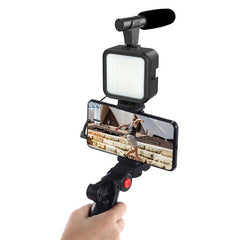 Vloggging Kits Professional Photography Set with microphone LED Fill Light Tripod Cell Phone Holder Clip for Vlogging YouTube Live Recording
