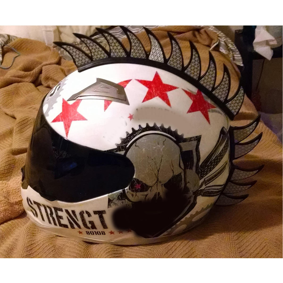22 Blades Mohawk Warhawk Spikes Saw Reflective Sticker Decals For Rubber Helmet Motorcycle Bike