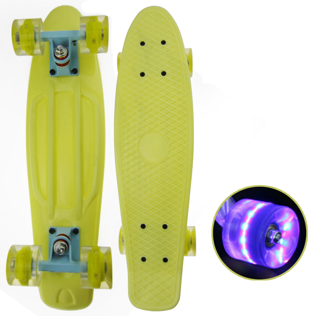 22 inch Children Skateboard Mini Cruiser Skateboard with LED Flashing Wheels for Beginners Kids Gifts