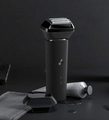 Electric Shaver Men Reciprocating Razor Type-C Rechargeable 5 Cutter Heads 15,000rpm Waterproof Omnidirectional Floating Shaver for Men