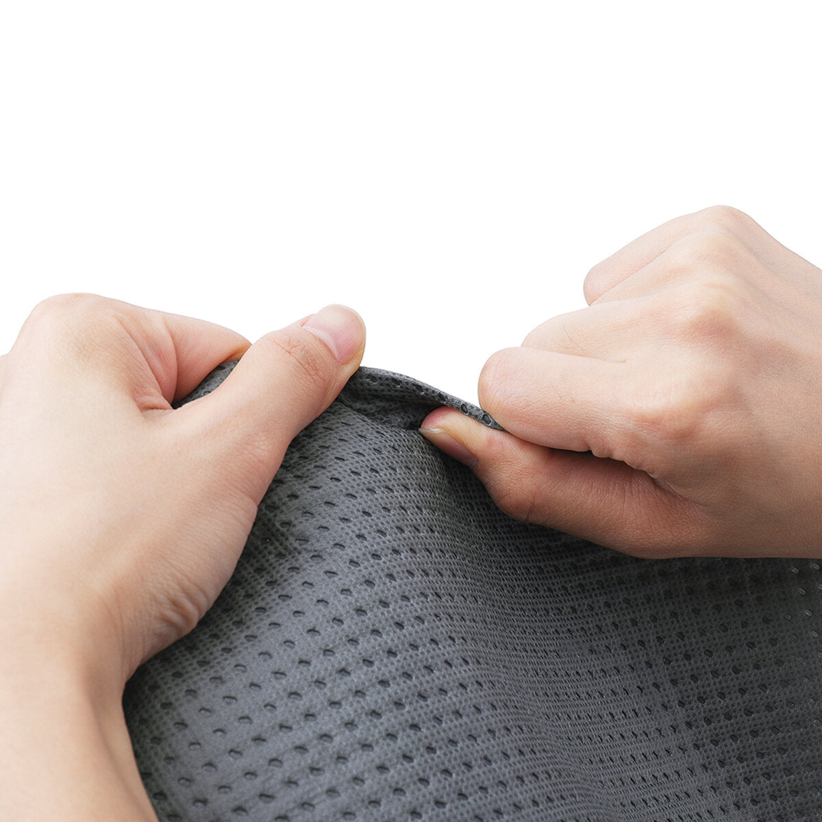 Cover Universal Non-woven Fabric for Caravan Trailer Towing Hitch Waterproof Breathable with Straps and Fluorescent Strips